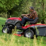 카스텔 탑승식 제초기 XHT240 4WD